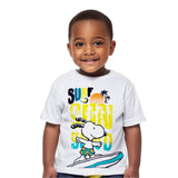 Garçon en t-shirt blanc snoopy surf Dakar