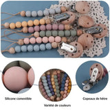 Attache-tétine bébé en silicone alimentaire et bois – NounaBaby Dakar