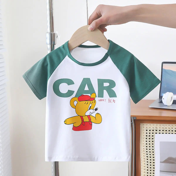 T-shirt rayé vert et blanc avec voiture suspendue et ourson – mode enfant Sénégal