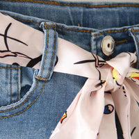 Finition ceinture colorée sur jean fille denim stretch – NounaBaby Sénégal.