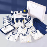 Pack cadeau naissance bébé 25 pièces bleu marine et blanc en coton 100% doux, idéal pour le climat chaud de Dakar – vêtements, accessoires et couverture emmaillotage inclus, parfait pour offrir à des parents au Sénégal.