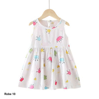 Robe blanche motif couronnes et cœurs – Style princesse – Enfant Sénégal