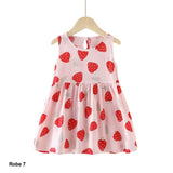 Robe fille rose clair motif fraises rouges – 100% coton – Mode été Dakar