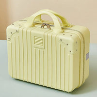 valise rigide jaune pour le pack cadeau bebe Dakar Senegal